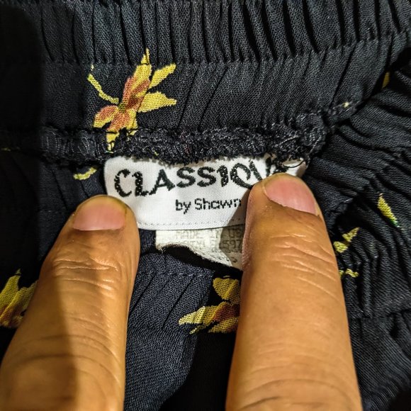 Black with floral print Classique by Shawn midi tiered rayon skirt (medium) - Picture 7 of 8